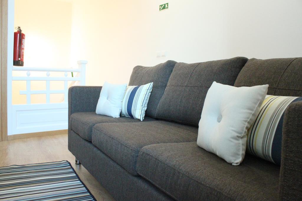 Quarto Duplo com Casa de Banho Partilhada