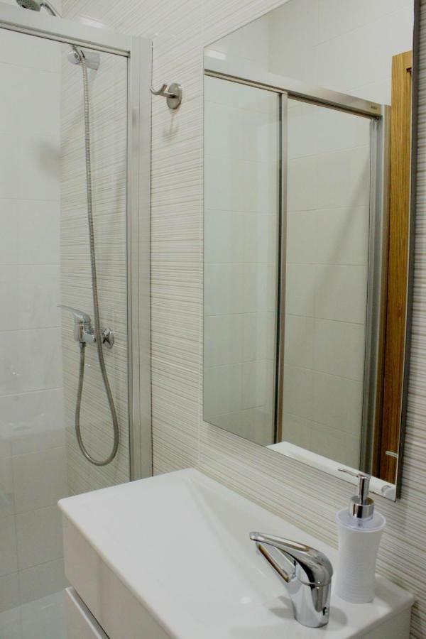 Quarto Duplo