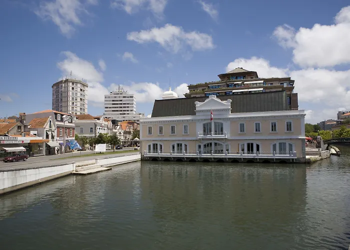 Hotel de 3 estrelas: Hotel Aveiro Center By Alboi Group